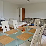 Appartamento Leko-1 By Interhome *