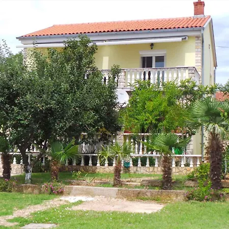 Apartman Leko-1 By Interhome