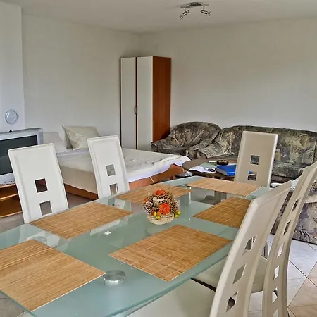 Apartman Leko-1 By Interhome *