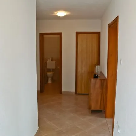 Apartman Leko-1 By Interhome