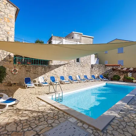 Leko-1 By Interhome Lägenhet *