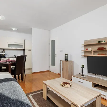 Leko-1 By Interhome * Novi Vinodolski